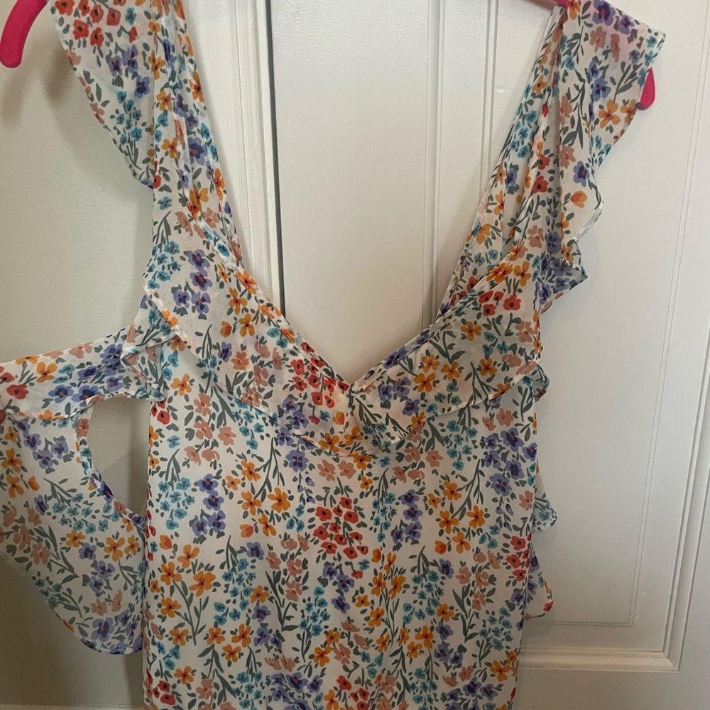 L'Academie Orange and Blue Ruffled Floral Blouse
